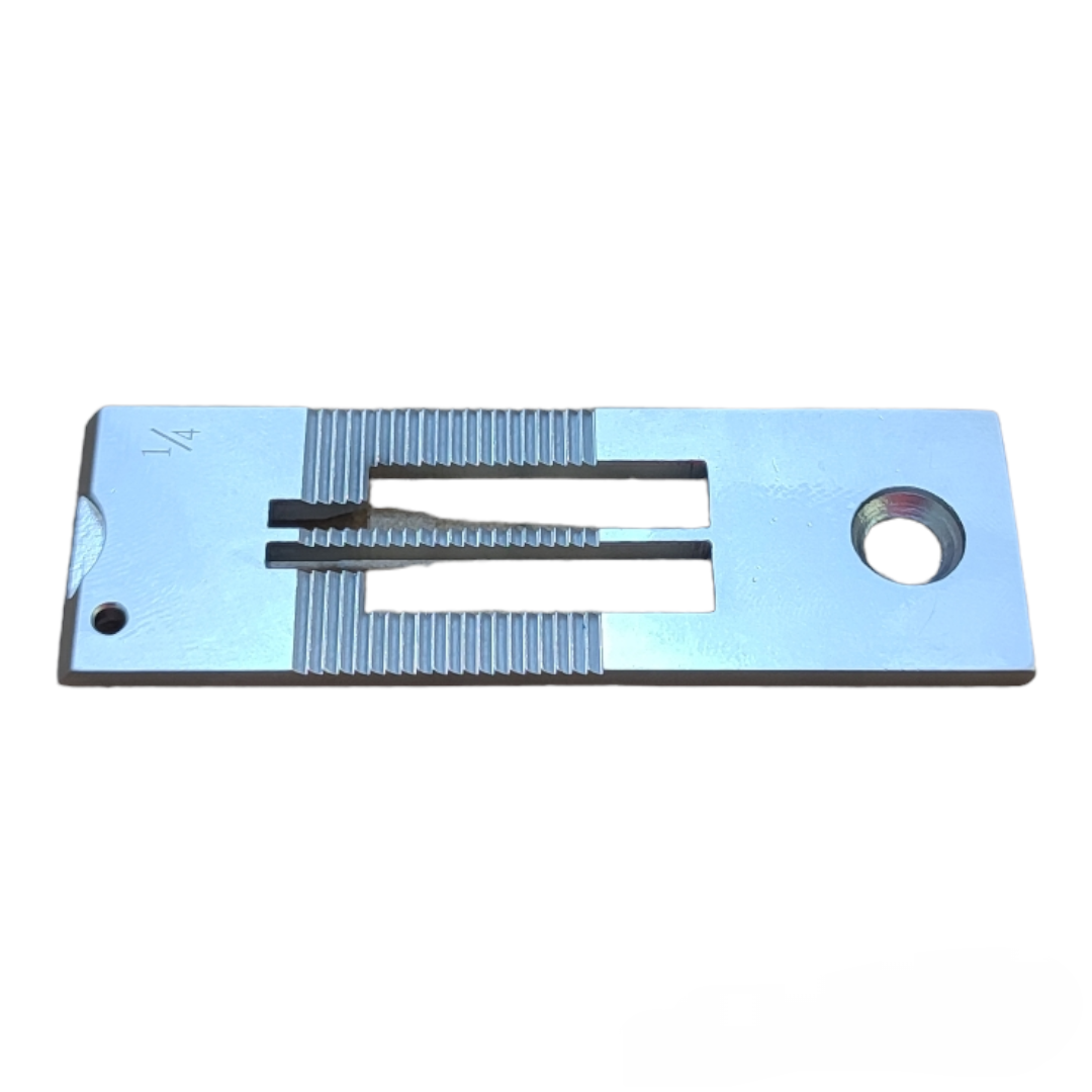 5716 (1) PLANCHA RECTA DOBLE AGUJA 1/4 SIRUBA T828-72-064HL