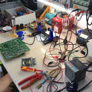 MANTENIMIENTO Y REPARACIÓN ELECTRÓNICA DE MÁQUINAS TEXTILES