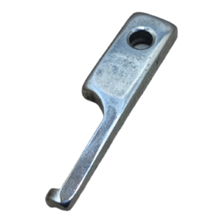 RETENEDOR CANASTILLA SINGER 299U